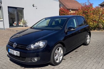 VW Golf 118.000 km 6.950 &euro; Braunschweig 38116