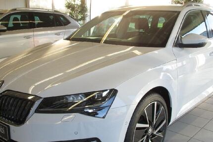 Skoda Superb 18.000 km 38.490 &euro; Wesel 46485