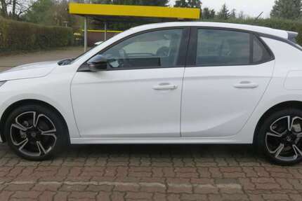 Opel Corsa 14.120 km 15.990 &euro; Satow 18239