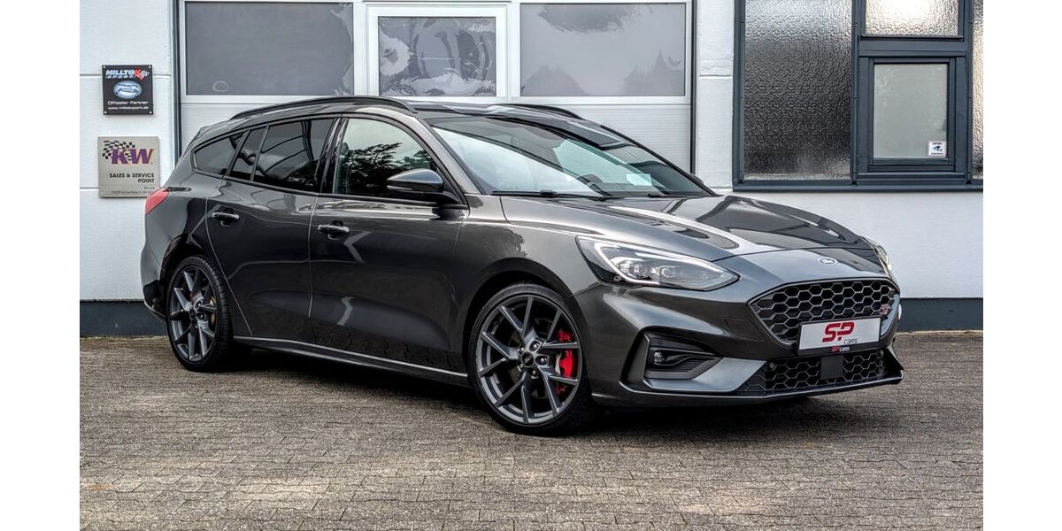 Ford Focus 59.900 km 24.490 &euro; Schwäbisch Gmünd 73529