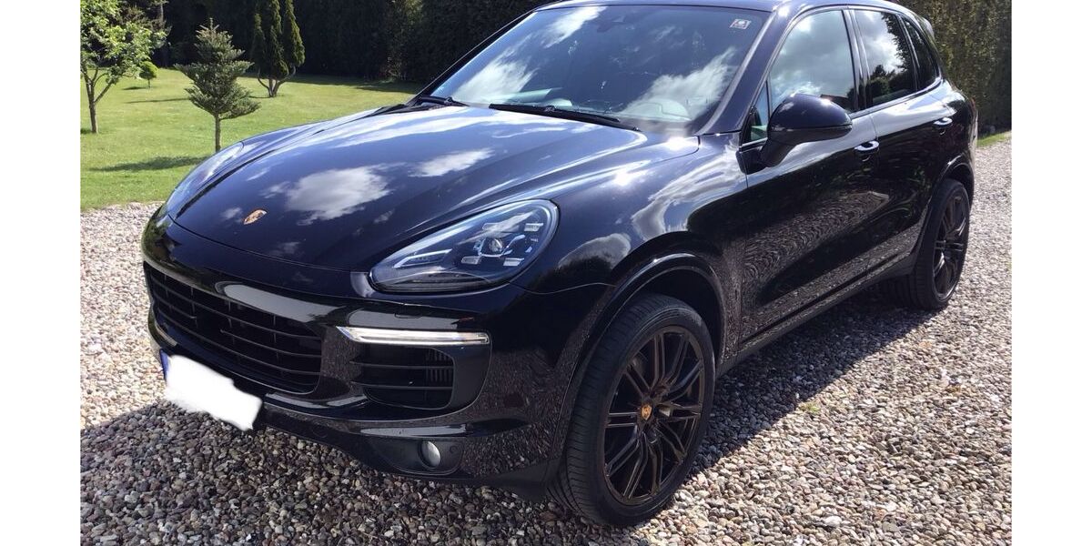Porsche Cayenne 113.000 km 41.990 &euro; Zingst 18374