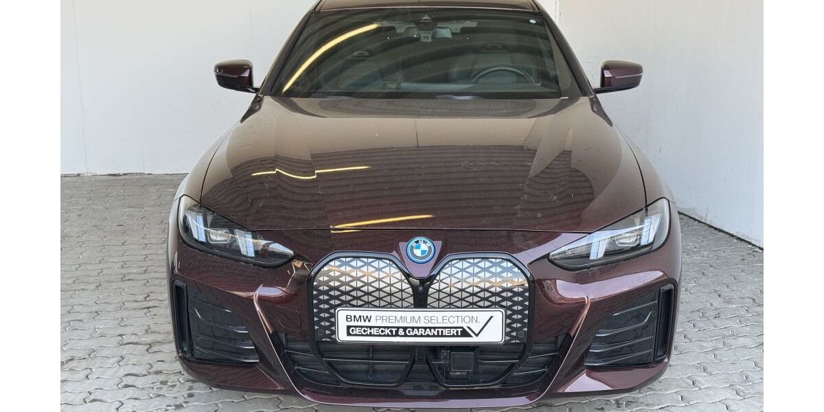 BMW i4 3.206 km 53.590 &euro; Heilbronn 74076