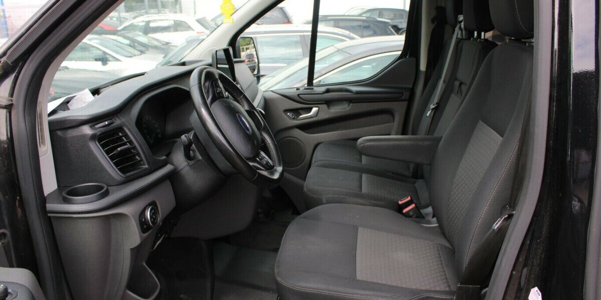 Ford Transit Custom 2.0 TDCI L1/L2 9-Sitzer 243.292 km 10.980 &euro; Euskirchen 53881