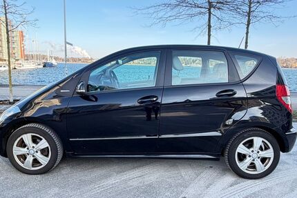 Mercedes-Benz A 180 184.317 km 4.499 &euro; Rostock 18069