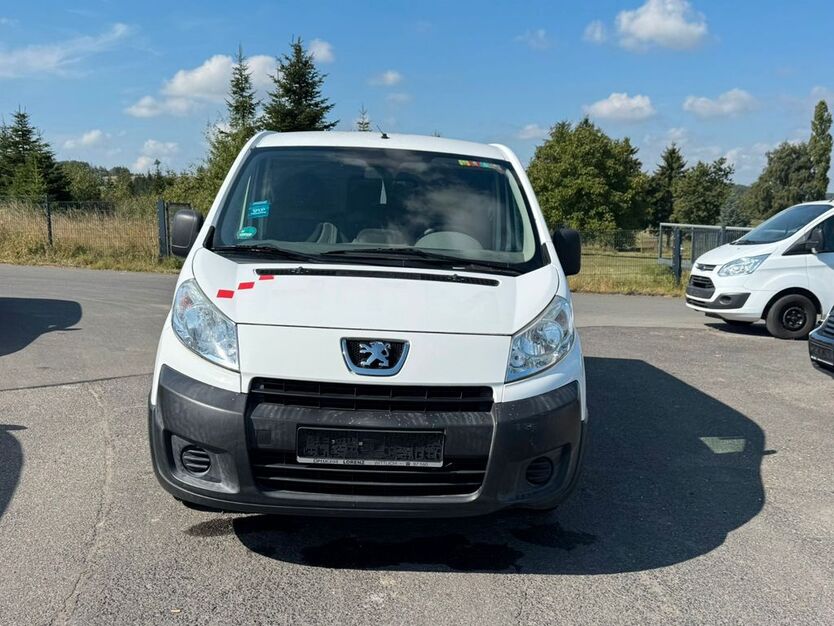 Peugeot Expert 266.876 km 1.800 € Gelenberg 53539