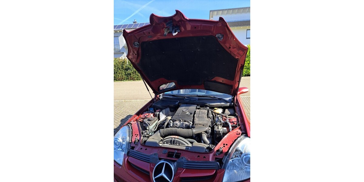 Mercedes-Benz SLK 200 153.400 km 12.799 &euro; Eimeldingen 79591
