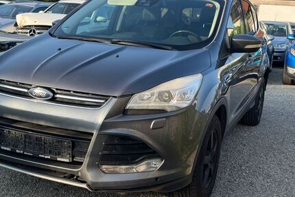 Ford Kuga 198.129 km 5.850 € Friedberg 86316