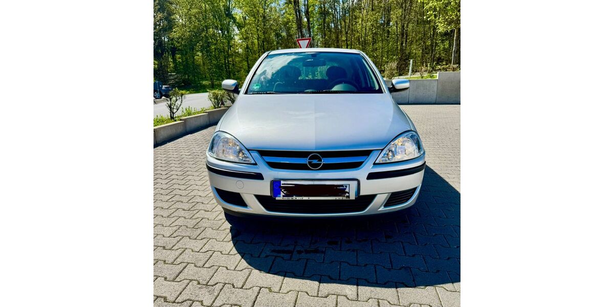 Opel Corsa 84.000 km 2.990 &euro; Schlangenbad 65388