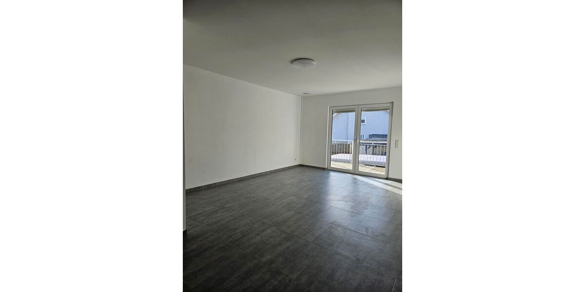 Gemütliche Eigentumswohnung mit Terrasse in Trier- Zewen - Etagenwohnung Trier Feyen-Weismark | Angebot:26719088