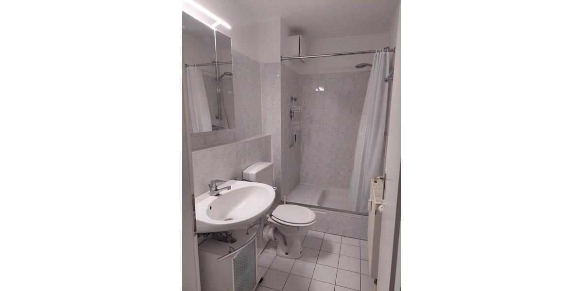 Etagenwohnung Bochum Bochum-Nord - 1 Zimmer, 28 m&sup2;, 540&euro; | Angebot:25030624