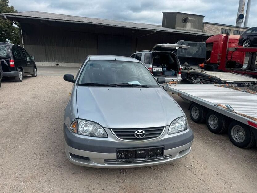 Avensis