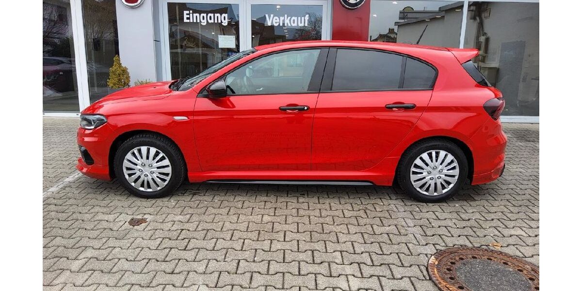 Fiat Tipo 37.500 km 14.490 &euro; Freilassing 83395