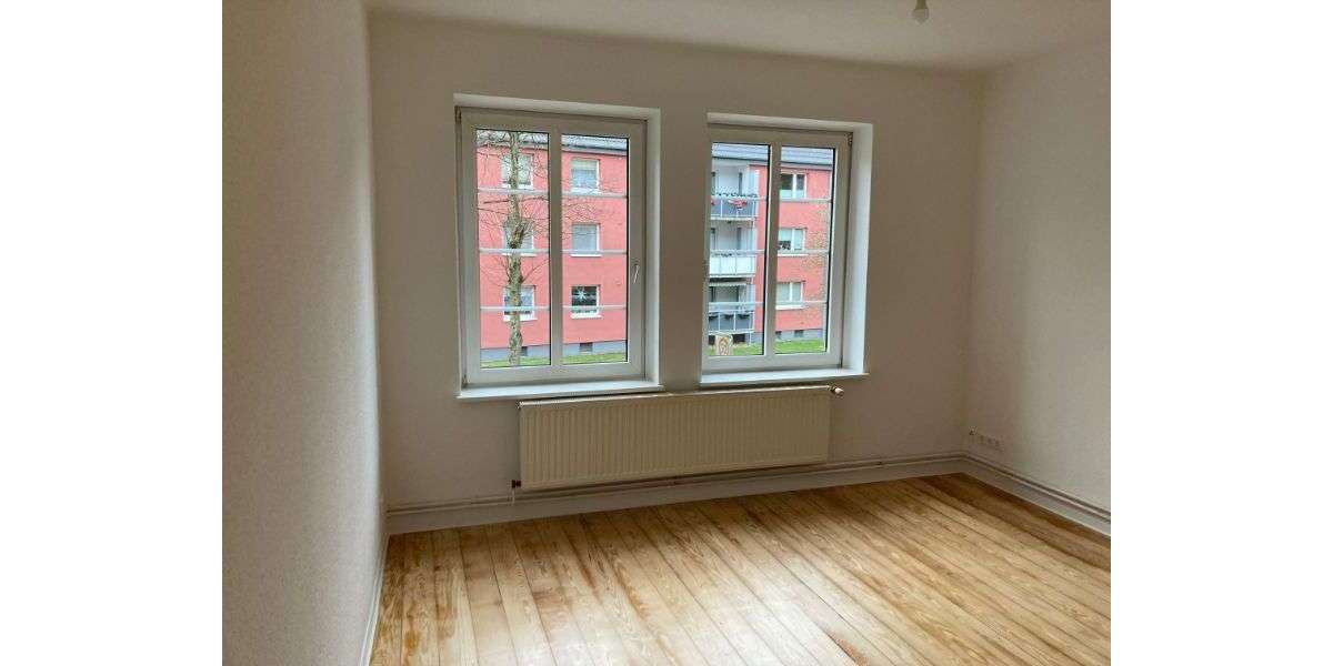Wohnung zum Mieten in Neumünster 416 € 60.21 m² 2 zimmer
