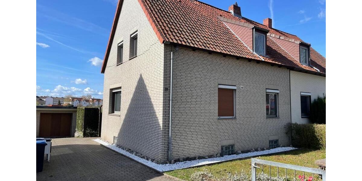 Doppelhaushälfte Northeim - 4 Zimmer, 96 m&sup2;, 1.200&euro; | Angebot:26255446
