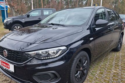 Fiat Tipo 33.000 km 12.200 &euro; Grabow 19300