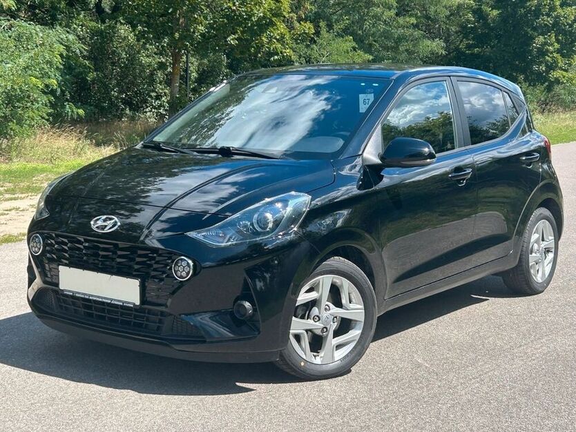 i10