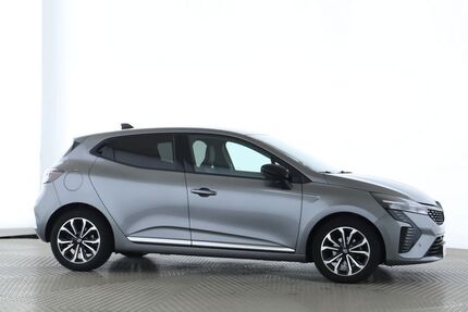 Renault Clio 19.665 km 17.800 &euro; Schafstedt 25725