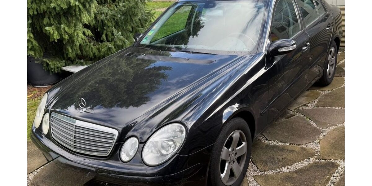 Mercedes-Benz E 200 99.000 km 1.750 &euro; Neu-seeland 03103