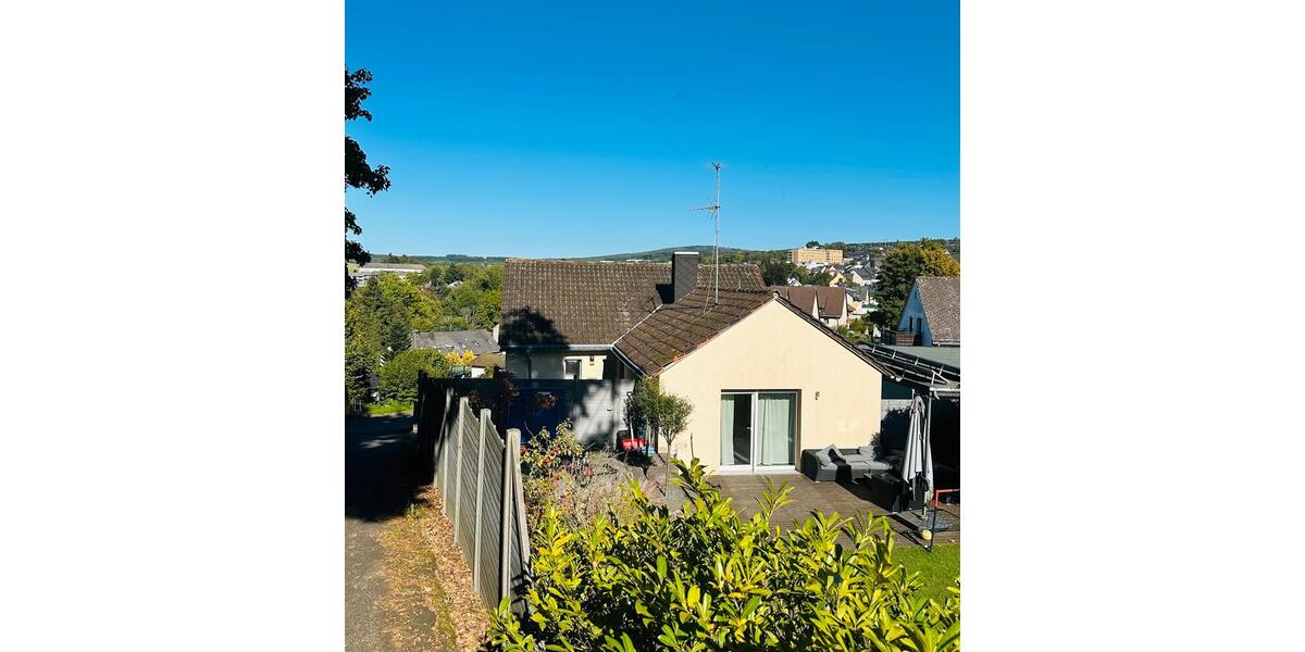 Einfamilienhaus Hermeskeil - 6 Zimmer, 190 m&sup2;, 299.999&euro; | Angebot:26199492