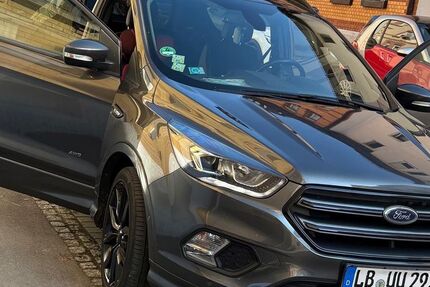 Ford Kuga 67.800 km 18.000 € Ludwigsburg 71634
