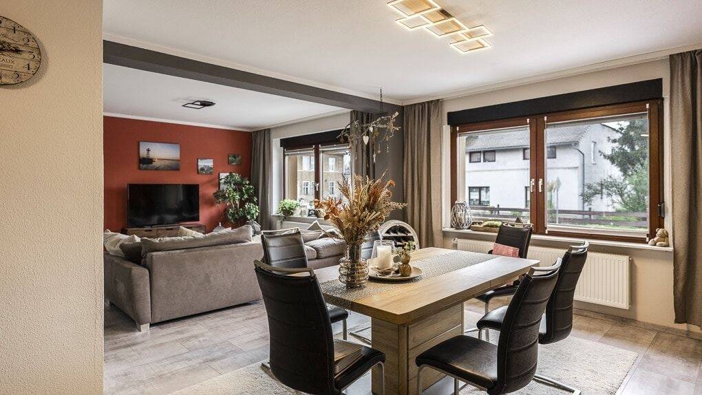 Einfamilienhaus Wusterwitz - 8 Zimmer, 160 m&sup2;, 430.000&euro; | Angebot:23613036