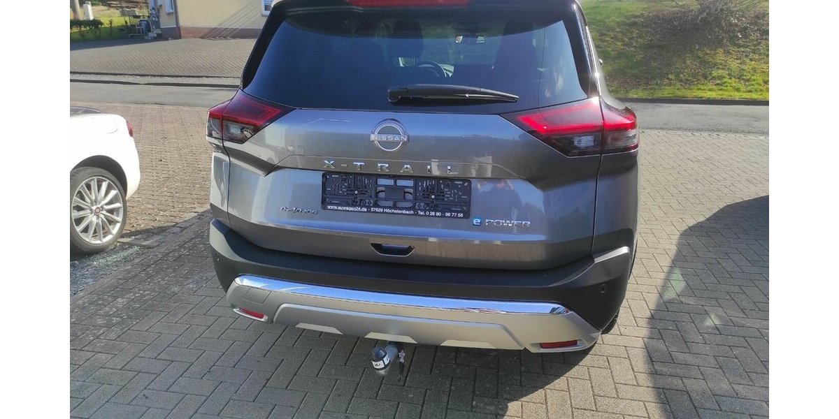 Nissan X-Trail e-Power e-4orce Tekna 4x4 35.698 km 34.000 &euro; Höchstenbach 57629