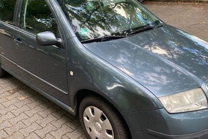 Skoda Fabia 250.900 km 1.200 € Frankfurt 60529