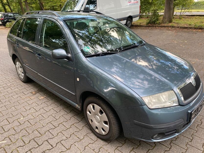 Skoda Fabia 250.900 km 1.200 € Frankfurt 60529
