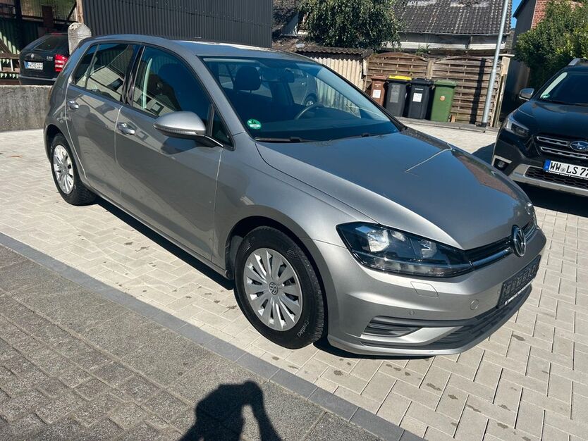 VW Golf 157.900 km 10.290 € Gemünden 56459