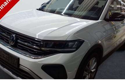 VW T-Cross 18.500 km 24.770 &euro; Regensburg 93053