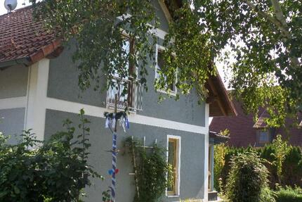 Einfamilienhaus mit Garten zu vermieten 8 zimmer