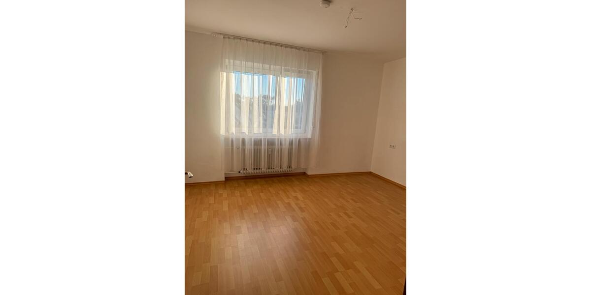 Etagenwohnung Weiden in der Oberpfalz - 2 Zimmer, 69 m&sup2;, 179.000&euro; | Angebot:26272791