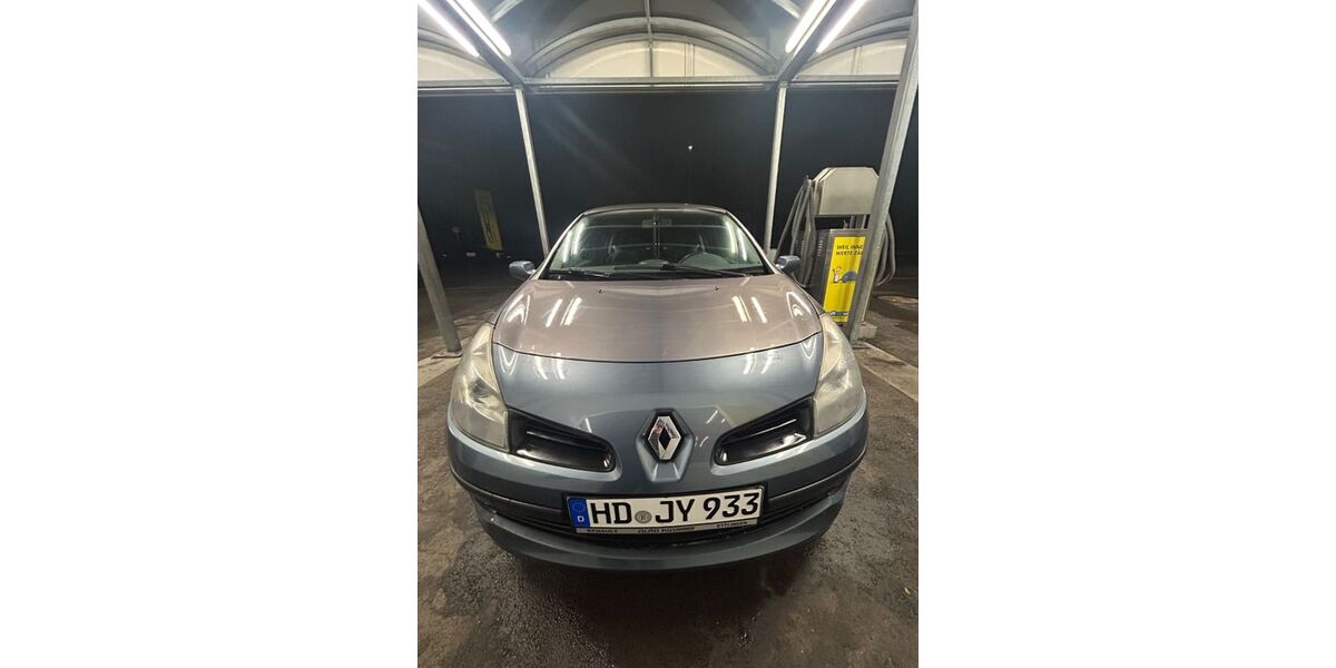 Renault Clio 157.000 km 2.500 &euro; Heddesheim 68542