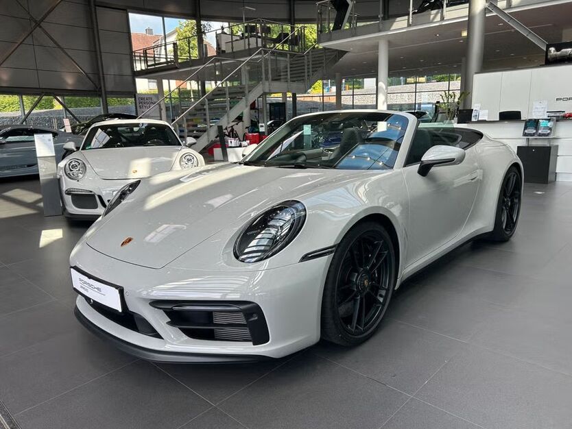 Porsche 992 2.200 km 179.911 € Wesel 46485