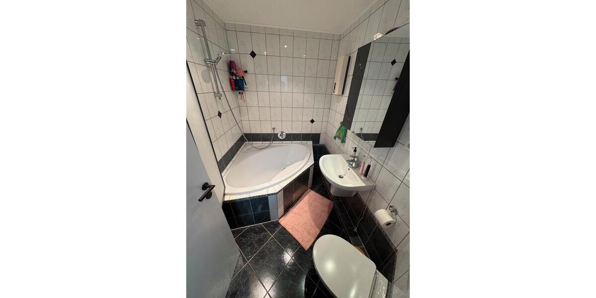 Hochparterre Wassenberg - 4 Zimmer, 104 m&sup2;, 208.000&euro; | Angebot:27260055