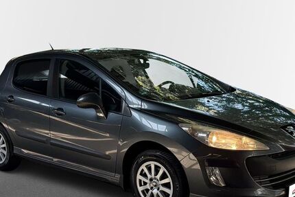 Peugeot 308 127.000 km 3.990 &euro; Hamburg 22529