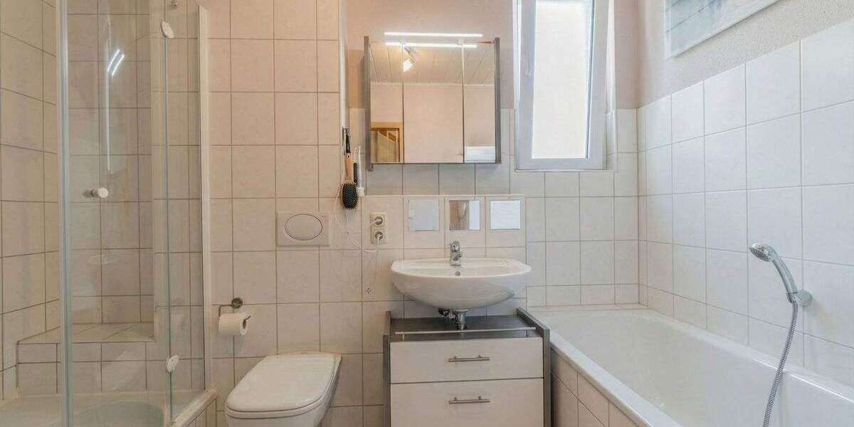 Reihenendhaus Villingen-Schwenningen Schwenningen - 5 Zimmer, 136 m&sup2;, 399.000&euro; | Angebot:25743172