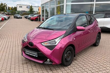 Toyota Aygo (X) 94.705 km 9.850 &euro; Betzenstein 91282