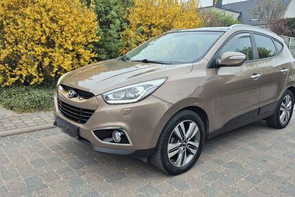 Hyundai ix35 171.500 km 9.999 &euro; Schornsheim 55288