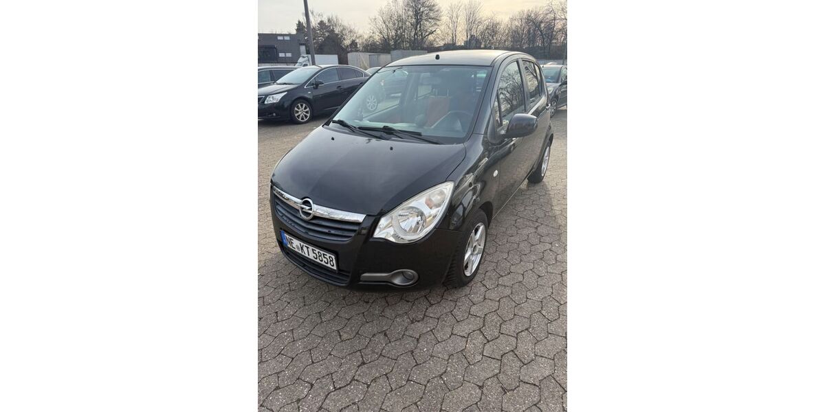 Opel Agila 131.000 km 2.400 &euro; Meerbusch 40667