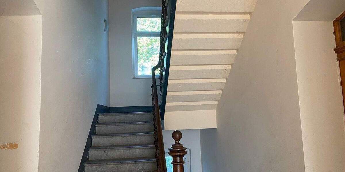 Zimmer Halle (Saale) Damaschkestraße - 3 Zimmer, 94 m&sup2;, 685&euro; | Angebot:26289958