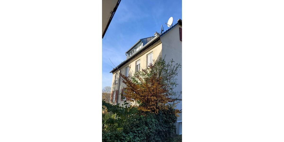 Dachgeschoßwohnung Stuttgart Luginsland - 2 Zimmer, 46 m&sup2;, 230.000&euro; | Angebot:26712112