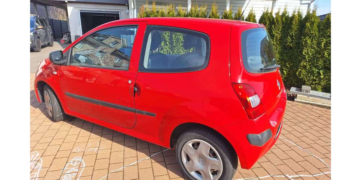 Renault Twingo 117.000 km 2.500 &euro; Rehden 49453