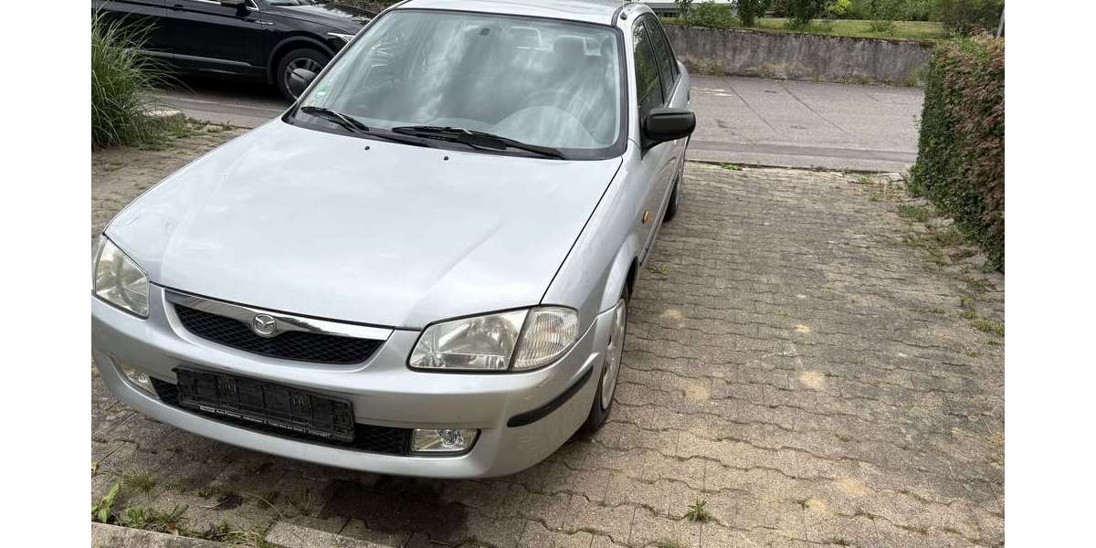 Mazda 323 128.576 km 2.500 &euro; Gemmrigheim 74376