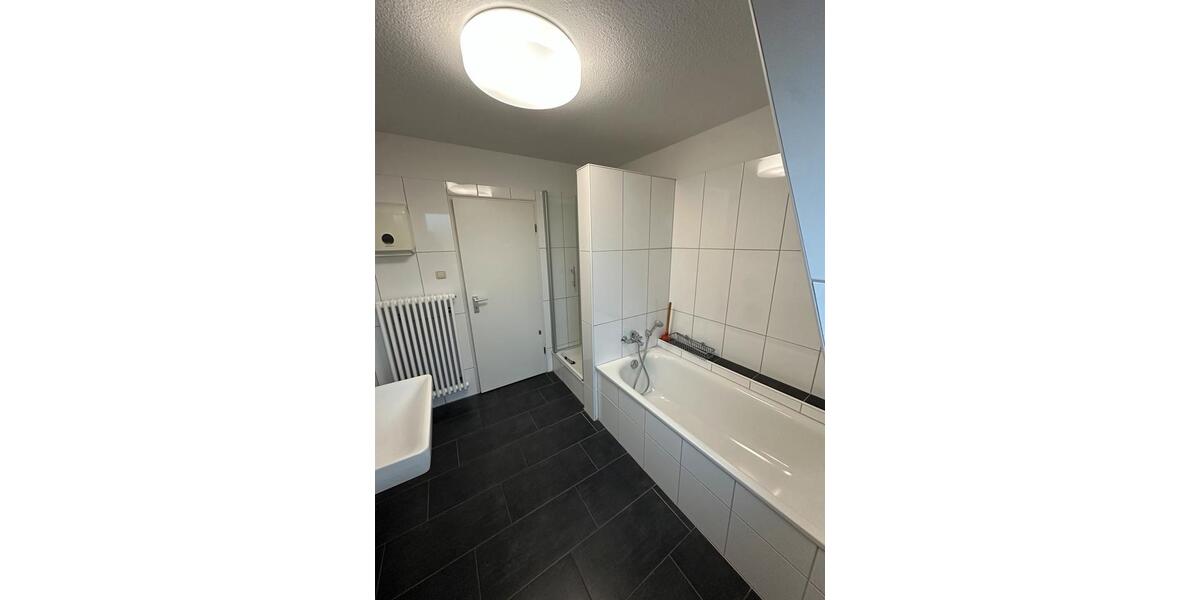 Einfamilienhaus Minden Kuhlenkamp - 5 Zimmer, 133 m&sup2;, 1.750&euro; | Angebot:25058272