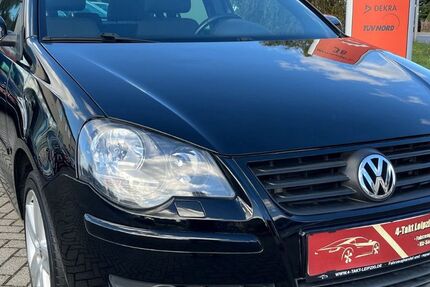 VW Polo 128.476 km 4.680 € Großkorbetha 06688