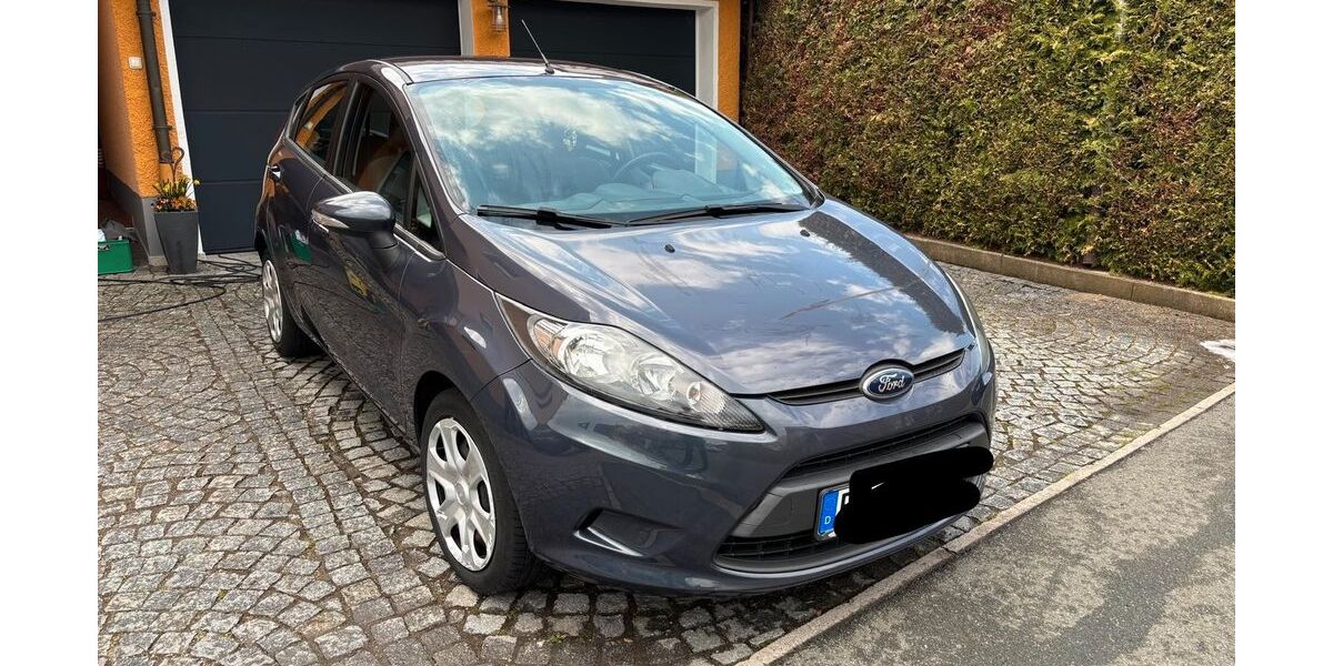 Ford Fiesta 91.000 km 3.900 &euro; Engelmannsreuth 95473