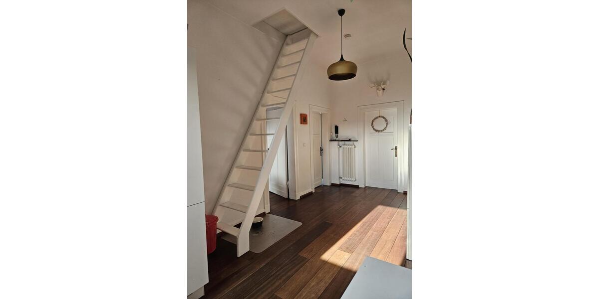 Dachgeschoßwohnung Remscheid Lüttringhausen - 3 Zimmer, 95 m&sup2;, 720&euro; | Angebot:24839162