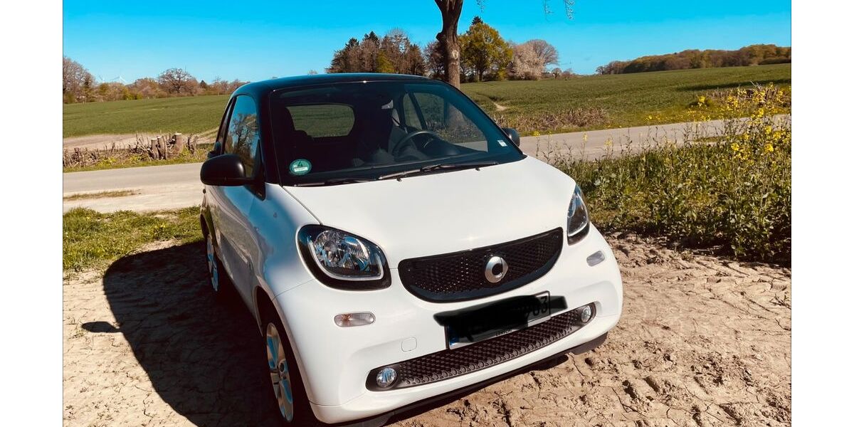 Smart ForTwo 46.600 km 10.100 &euro; Schillsdorf 24637