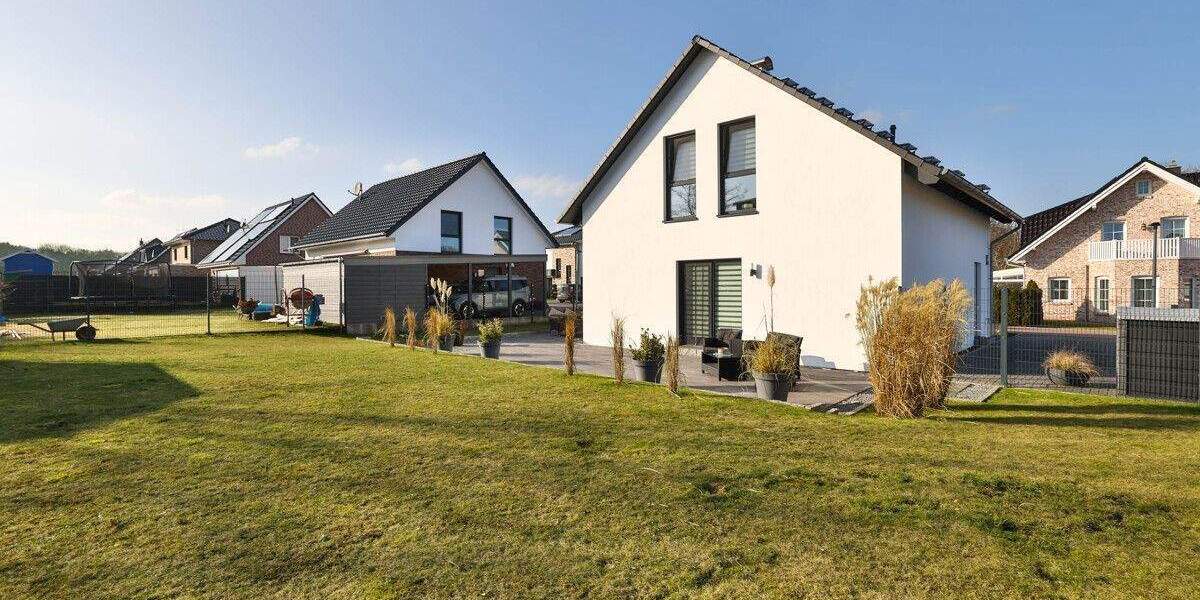 Einfamilienhaus Loxstedt - 4 Zimmer, 142 m&sup2;, 419.000&euro; | Angebot:25400705